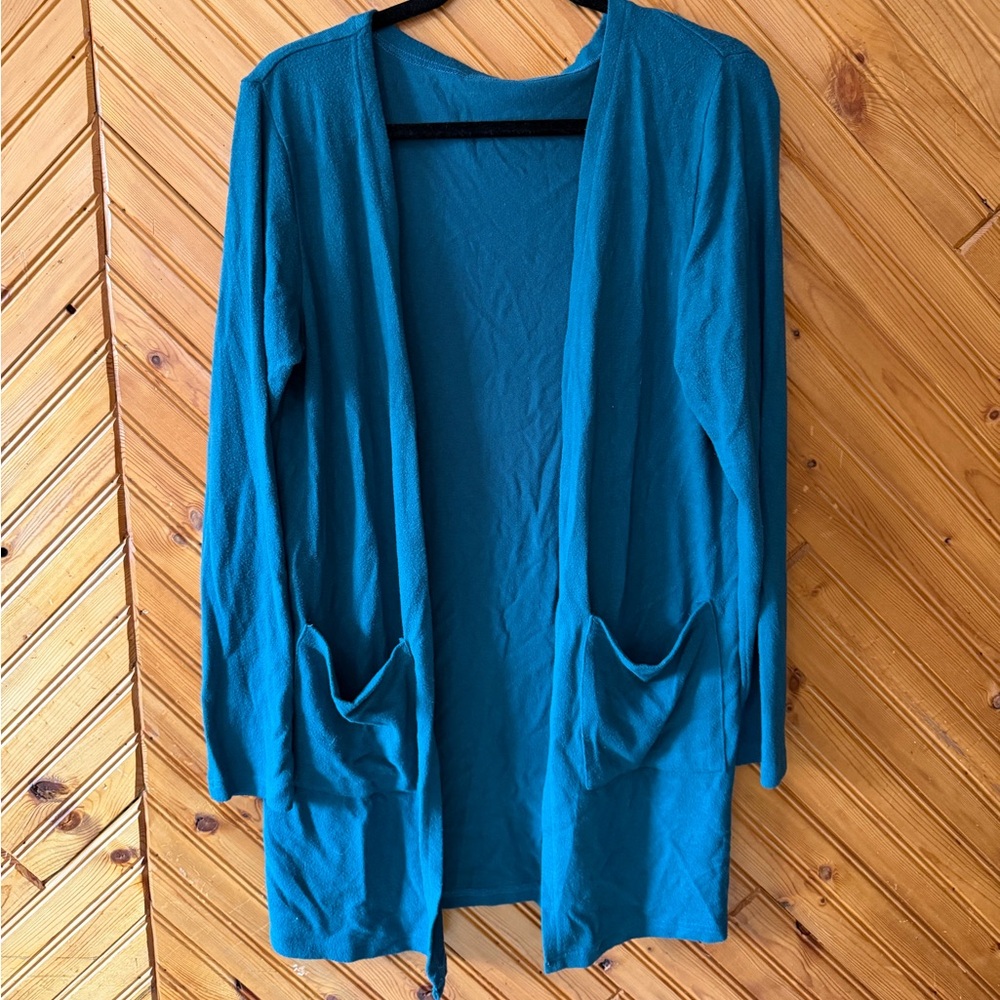 Zyia boyfriend lounge turquoise cardigan size medium.